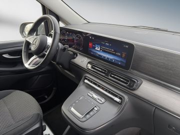 Mercedes V 220 - 12