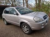 Hyundai Tucson 2.2 crdi 4x4 - gebrauchte Hyundai Accent aus dem Jahr 2006