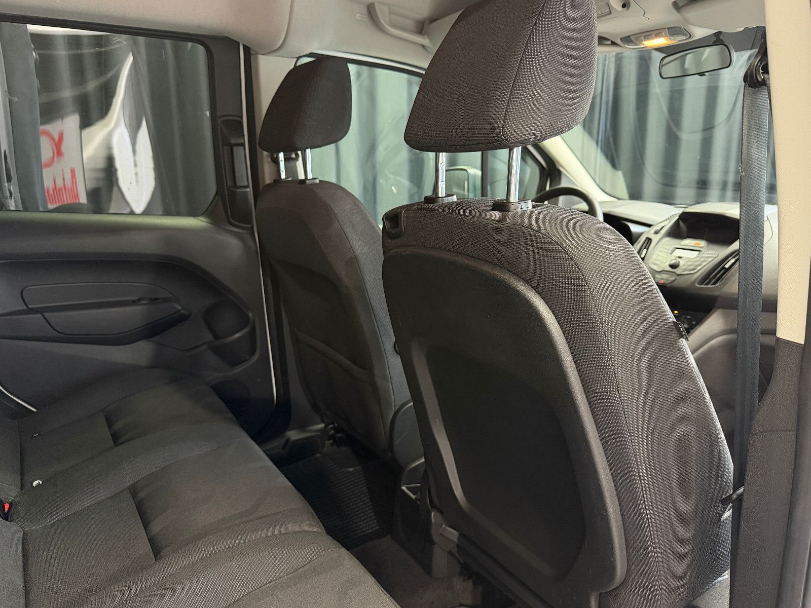 Fahrzeugabbildung Ford Tourneo Connect Trend|KLIMA|PDC