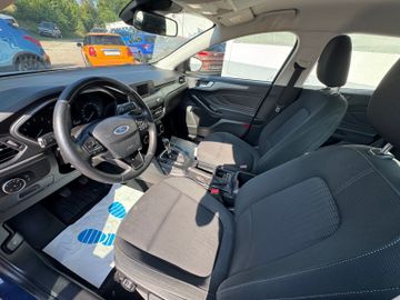 Ford Focus - 10