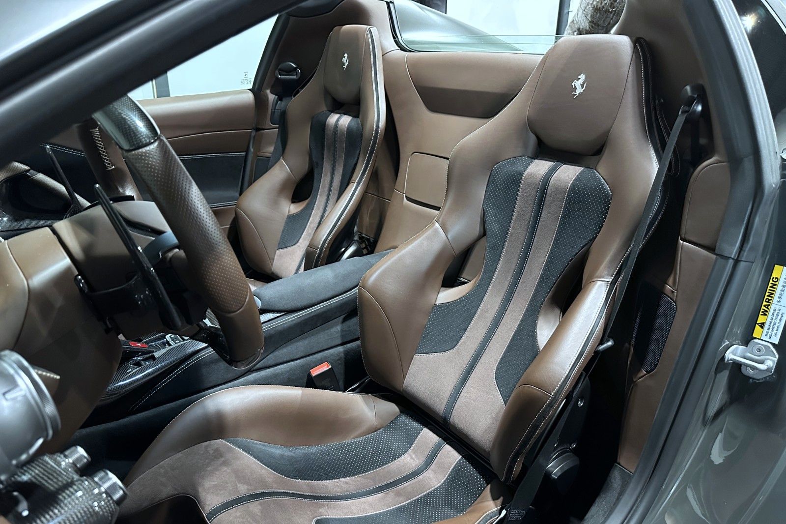 Fahrzeugabbildung Ferrari 812 GTS | 1. Hand | Lift | Carbon | ADAS