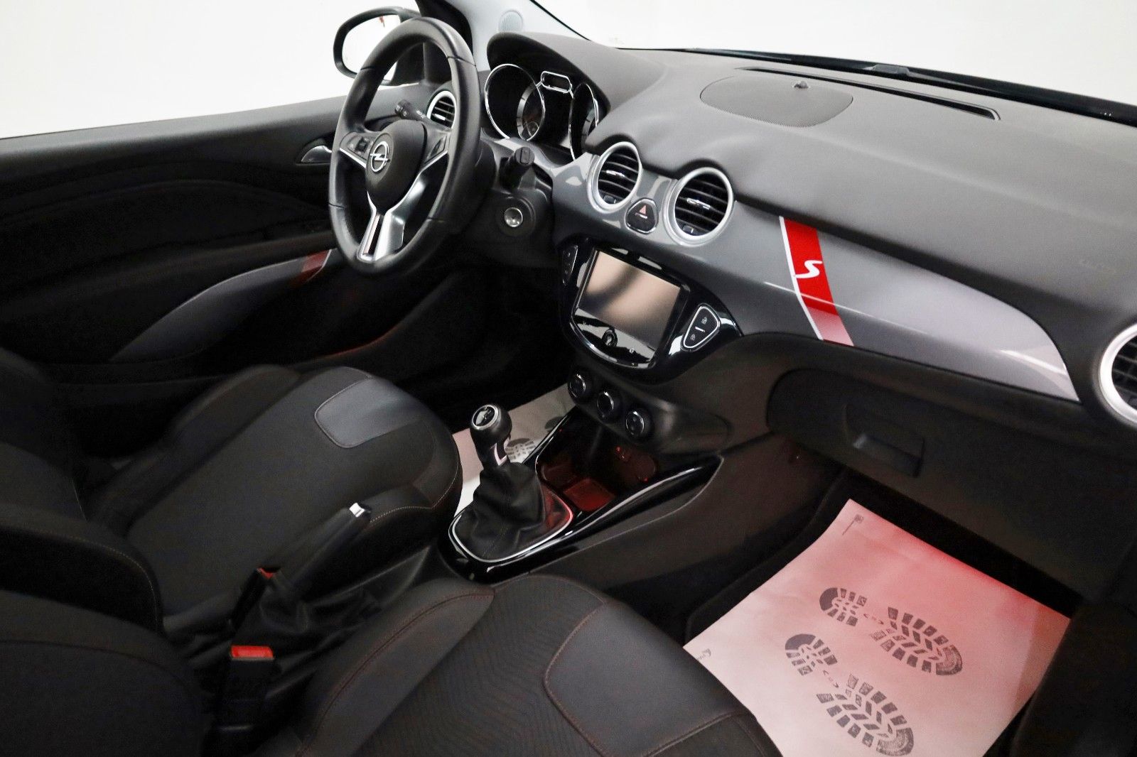 Fahrzeugabbildung Opel Adam S OPC Performance T.Leder,8 fach bereift