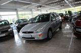 Ford Focus 1.8 Ghia - Ford Focus aus 1999