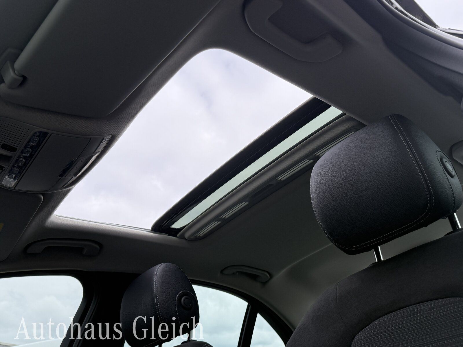 Fahrzeugabbildung Mercedes-Benz C 400 Exclusive 4Matic (EURO 6d-TEMP) COMAND APS