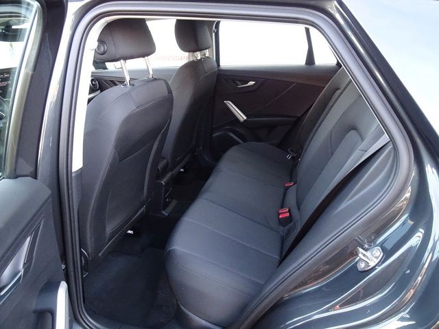 Q2 35 TFSI S-tronic advanced