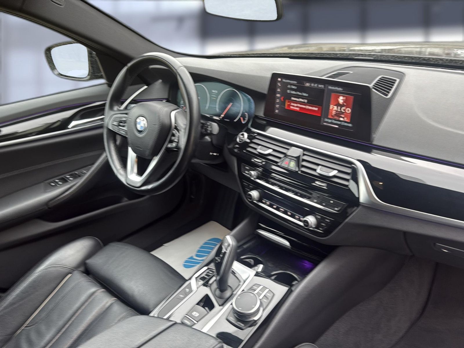 Fahrzeugabbildung BMW 520 d Touring Sport Line  / TOP ! 19"