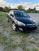 Opel Astra Caravan 1.6 ECOTEC INNOVATION 85kW INN...