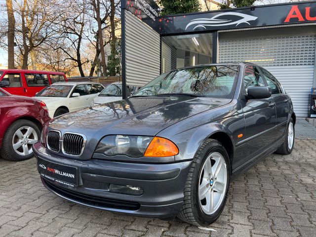 BMW 320 Baureihe 3 Lim. 320i