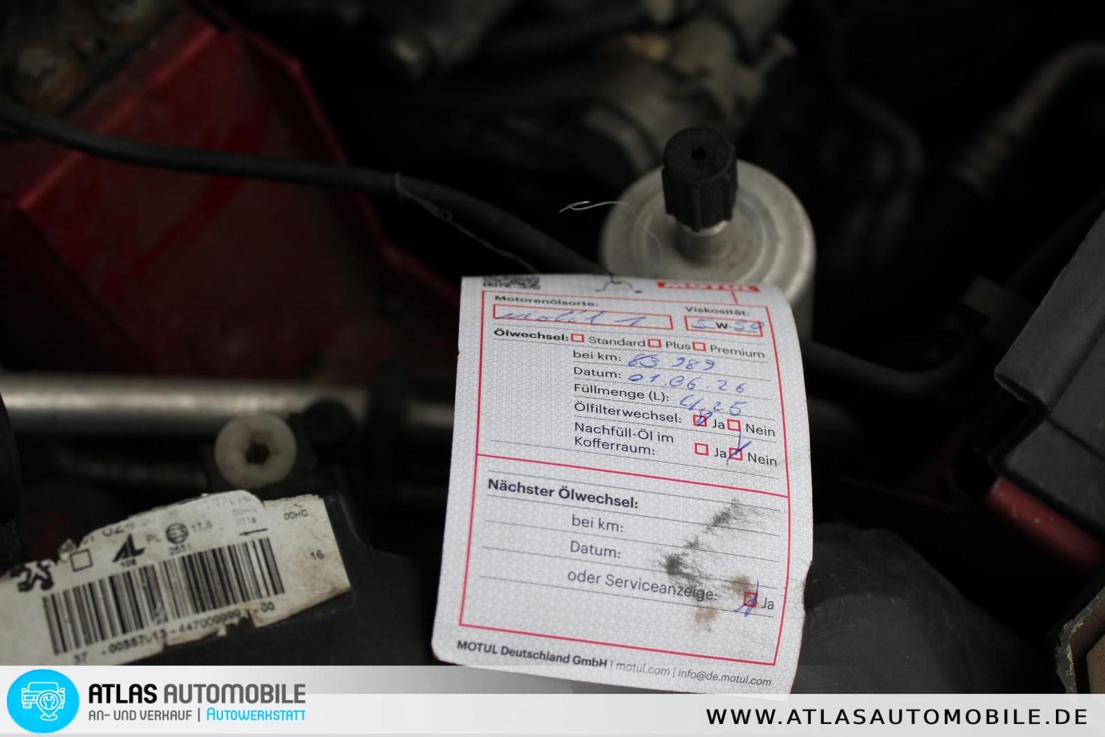 Peugeot 308 2010 — photo 9