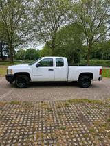Chevrolet Silverado - Chevrolet aus 2010: Geländewagen