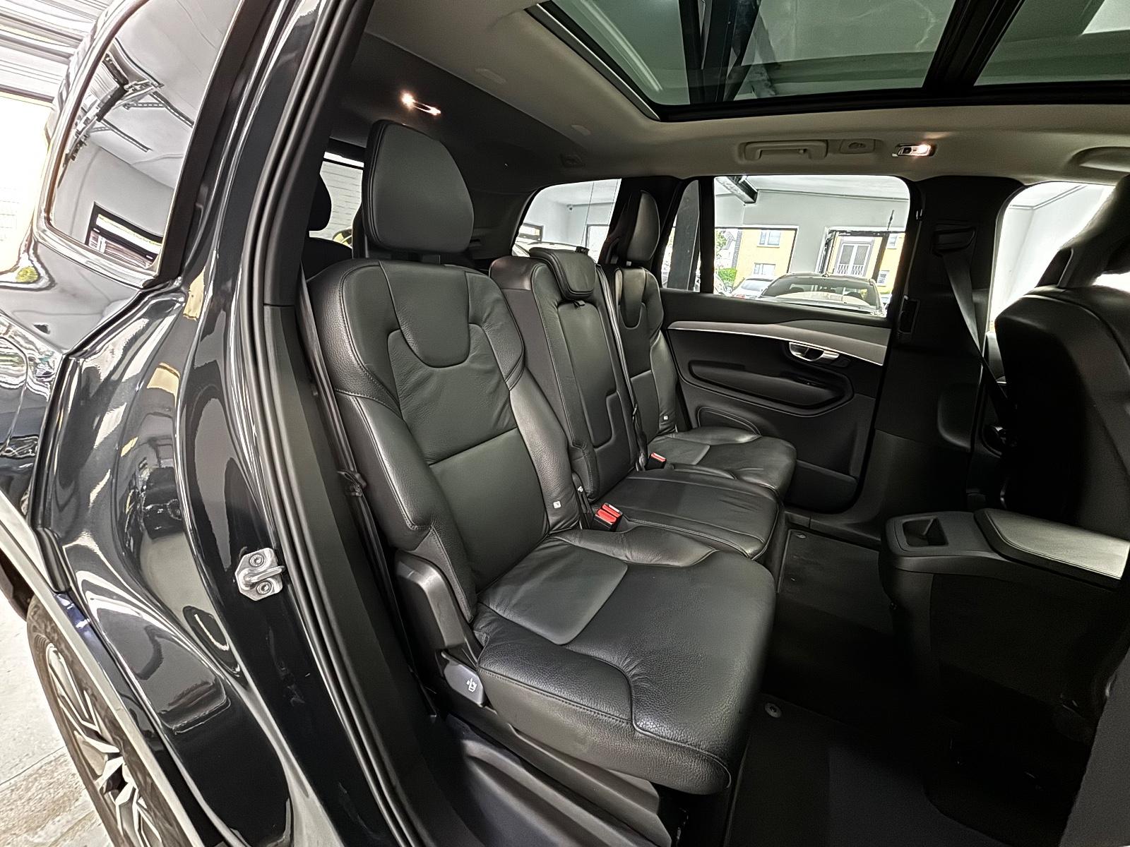 Volvo XC90 Momentum Pro AWD CAM 7-STZ PANO ACC HARMAN/