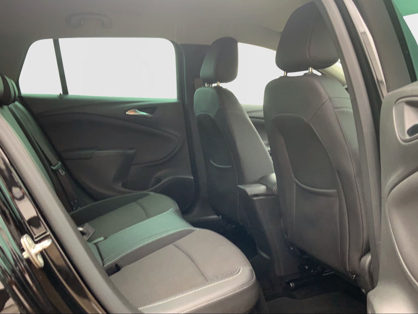 Astra K 1.6CDTI Innovation SHZ,AHK,NAV,RFK.