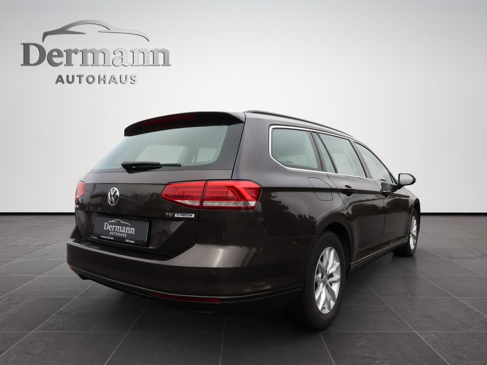 Volkswagen Passat Variant Comfortline*PDC*ACC*1.HAND*SITZH.