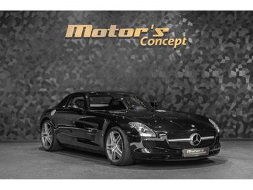 صورة 6 لـ 2013 Mercedes-BENZ SLS AMG