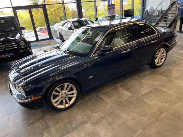 Jaguar XJ 2.7 D XJ6 Sovereign *Klima*Navi*PDC*Bluetooth