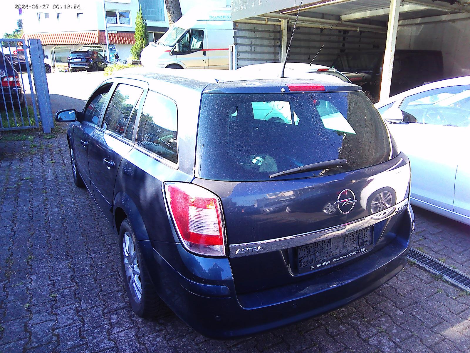 Opel Astra 2009 — engine 1.686 cm³, 110 HP (81kW)