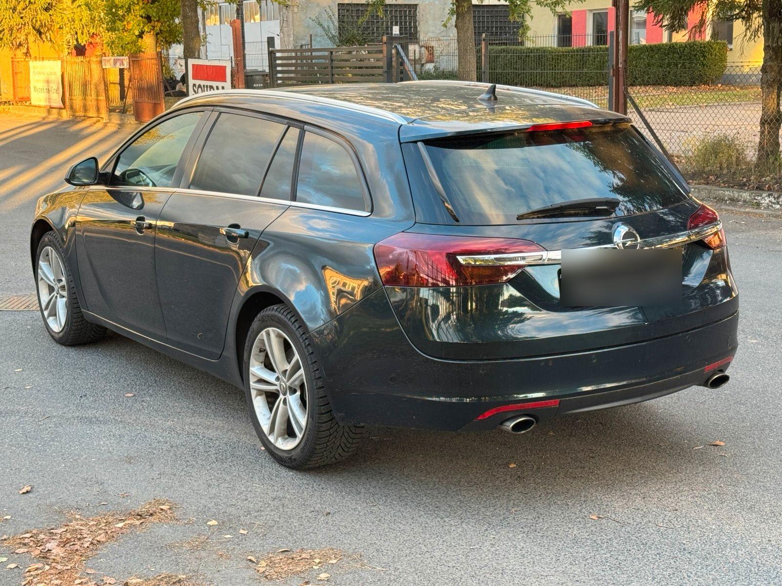Opel Insignia 2015 — двигун 194 HP (143kW)