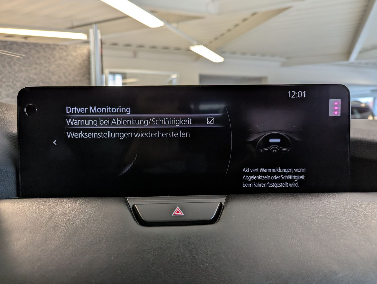 MAZDA CX-80 2.5 SKYACTIV PHEV 327 HOMURA+ 7-Sitze Pano - Image 44