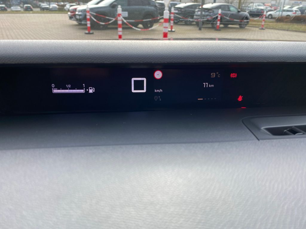Fahrzeugabbildung Citroën C3 Aircross Turbo 100 PLUS *Winterpaket*Cam*CP*