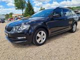 Skoda Octavia Combi Tour - Skoda Octavia: Tour