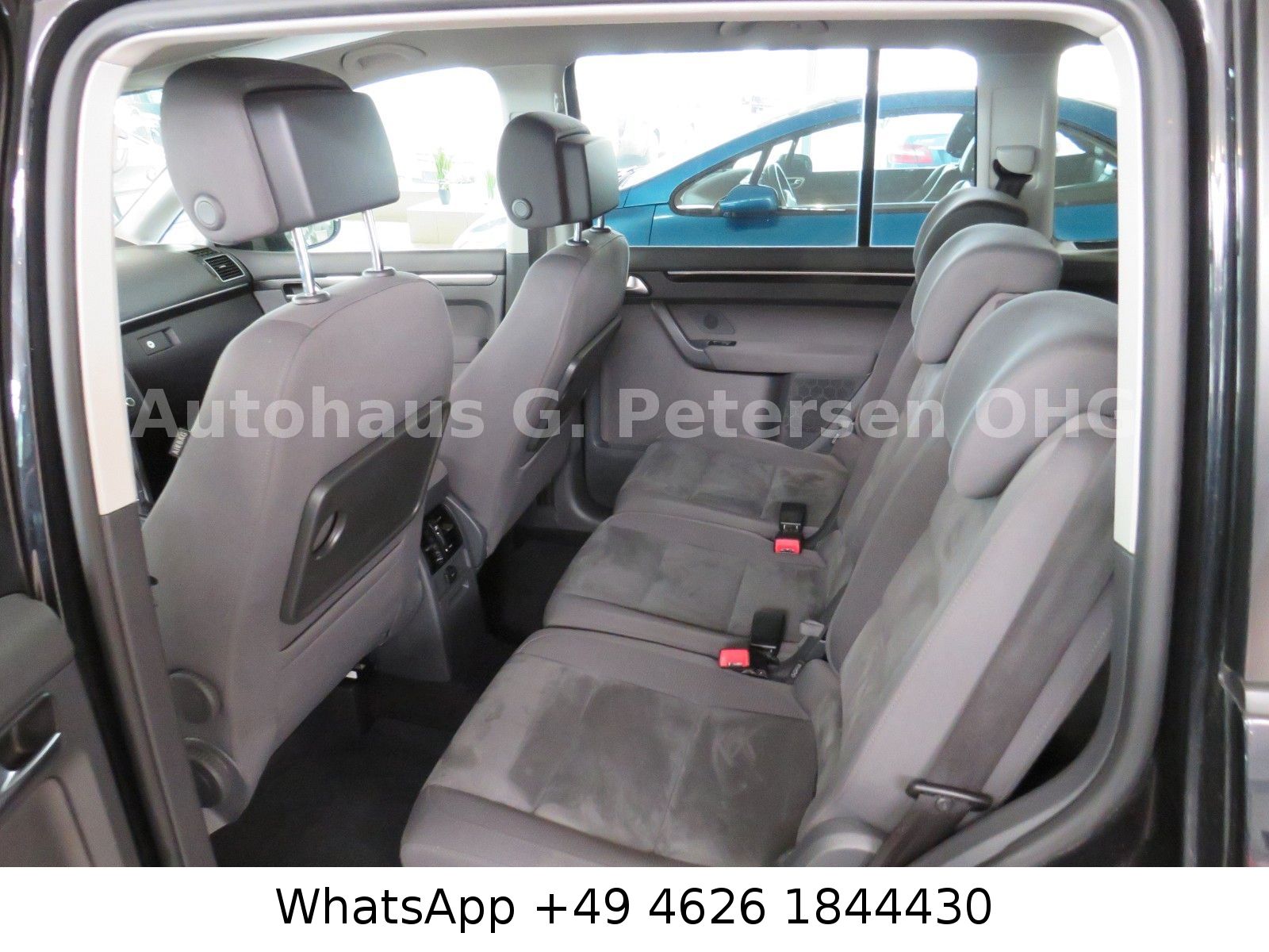 Fahrzeugabbildung Volkswagen Touran Highline*DSG*Sitzh*Einpark*Allwetter*
