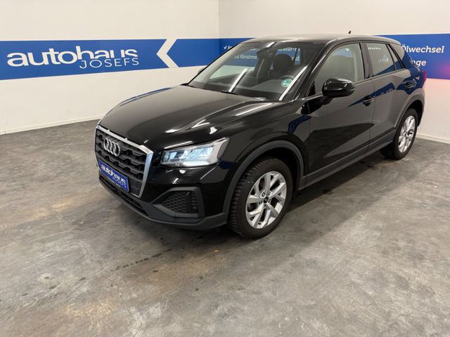 Audi Q2 30 1.0 TFSI Kamera PDC SHZ LED