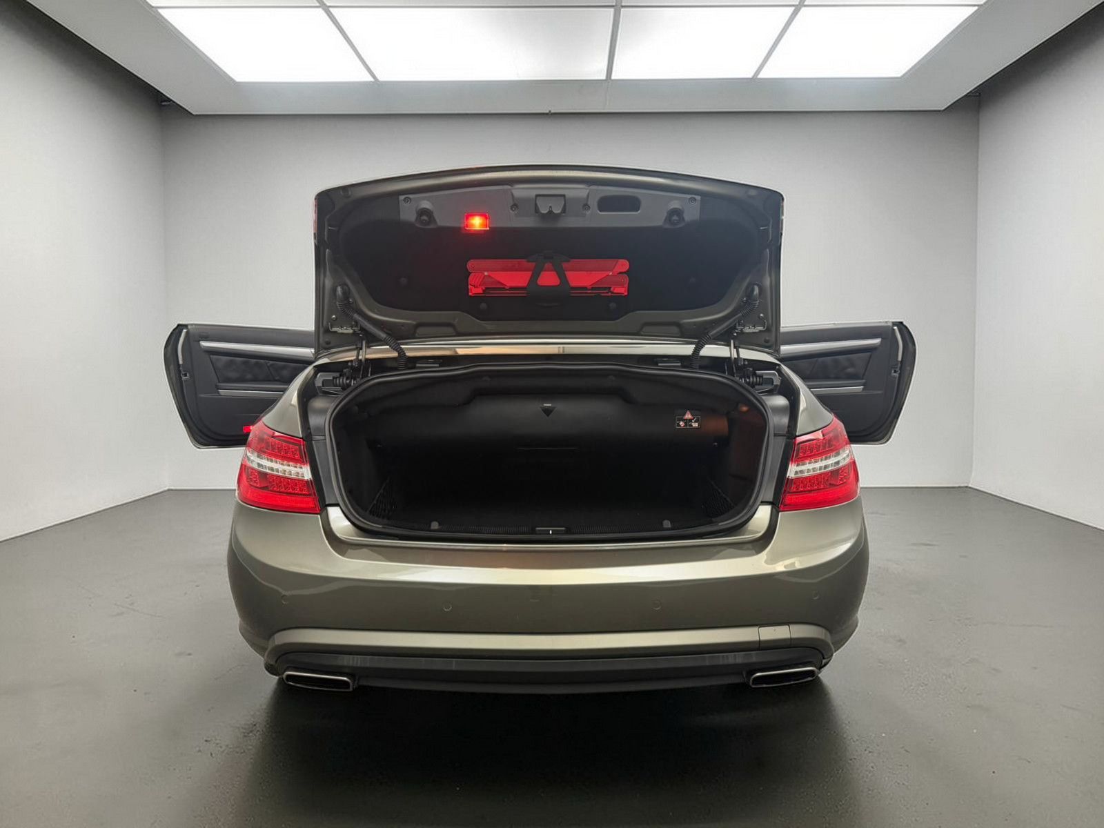 Mercedes-Benz E 500 CABRIO AMG - LINE*SCHECKHEFT*VOLL + SAUBER foto 19