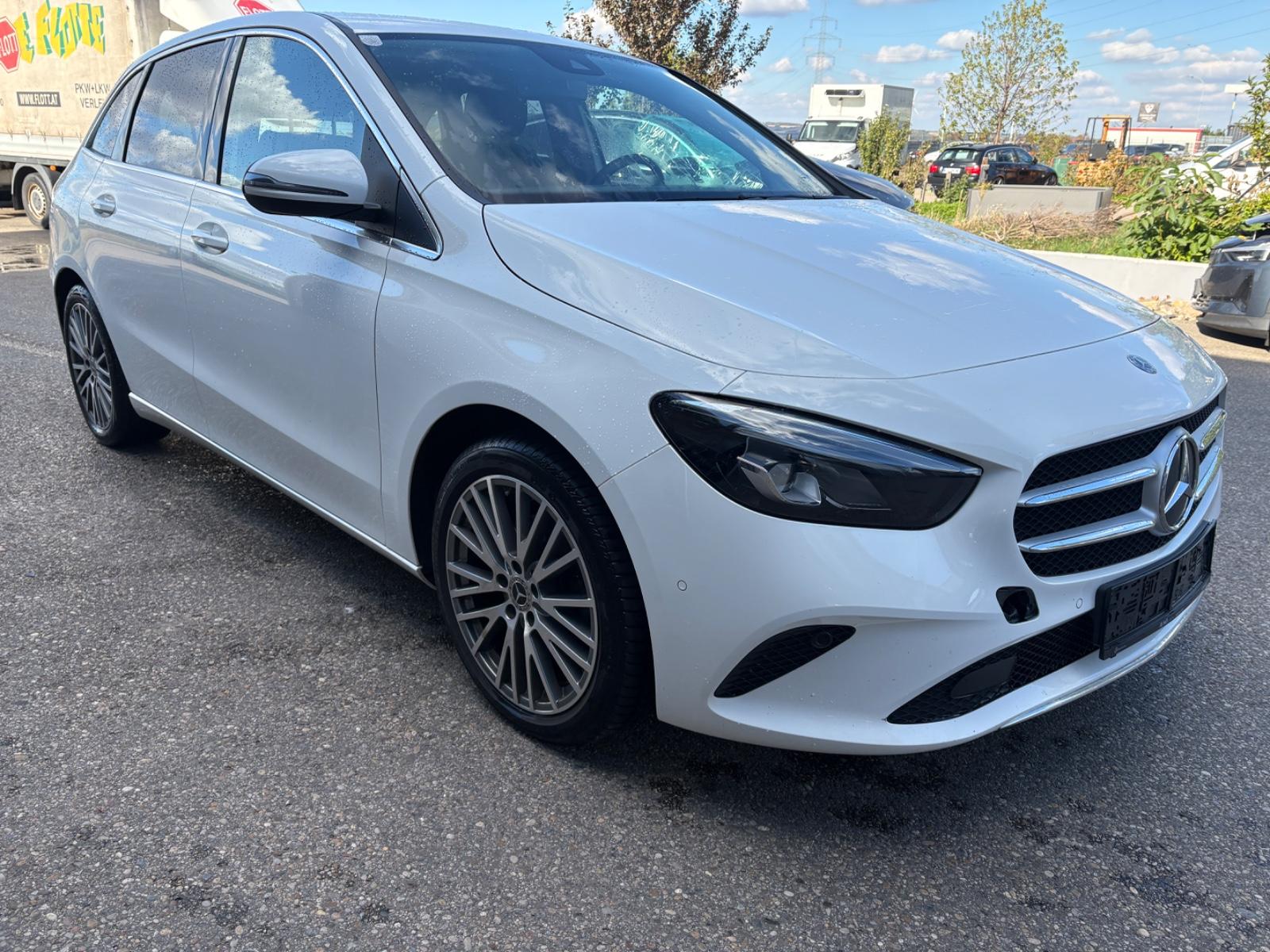 Mercedes-Benz B 180 d