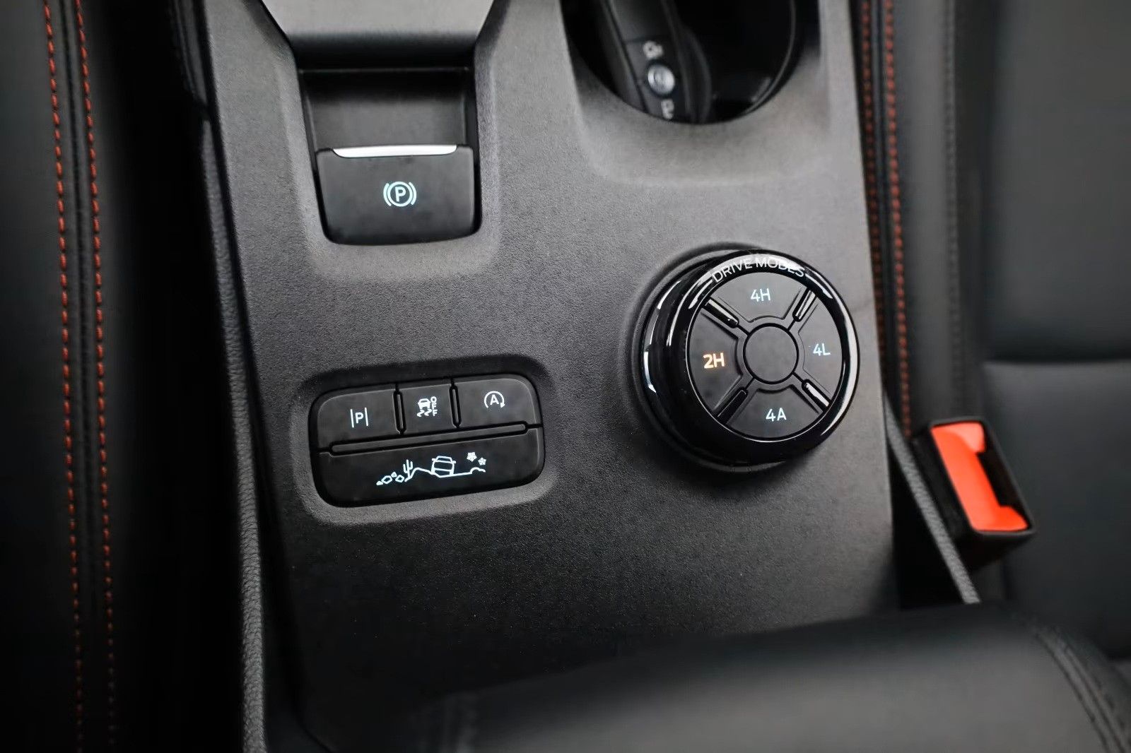 Fahrzeugabbildung Ford Raptor e-4WD, Raptor-Pak,Techno 73,Rollo el.,AHK