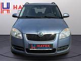 Skoda Fabia Combi Ambiente 1.6 / - Skoda Fabia mit Benzin-Antrieb: Kombi, 1.6