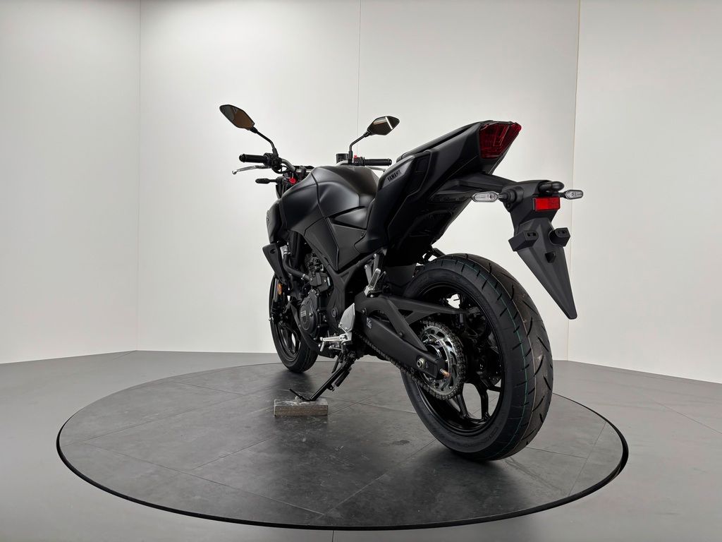 Fahrzeugabbildung Yamaha MT-03 *AKTION: TRANSPORT & SOUND !