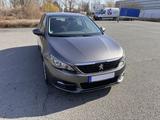 Peugeot 308 PureTech 130 Active Pack Active Pack - Peugeot 308 von privat
