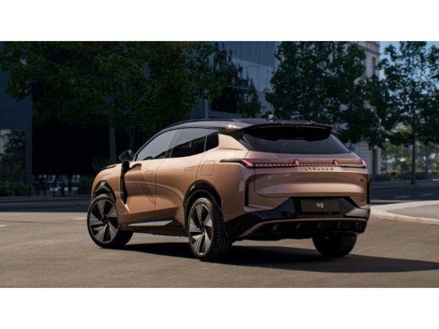 Lynk & Co 08