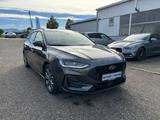 Ford Focus Turnier 1.0 EcoBoost Hybrid ST-LINE X - Ford Focus Tageszulassungen: Turnier