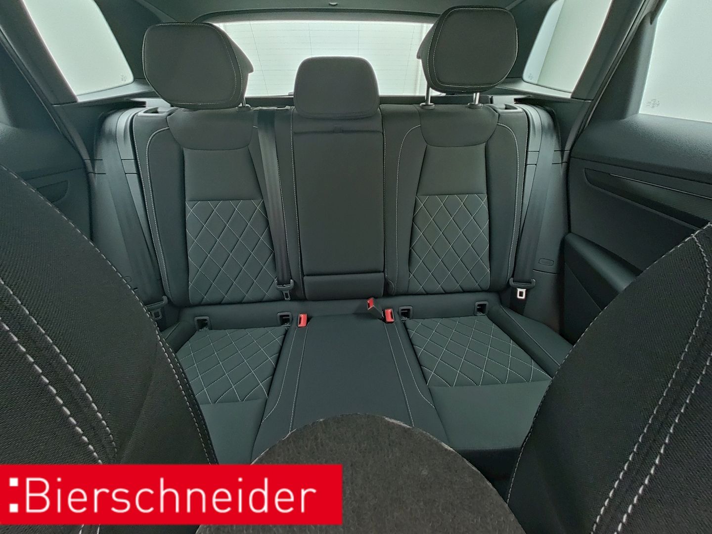 Skoda Karoq - Bild 9