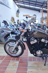 Honda VT 750 S Shadow+2Hd+5500KM+Reifen/Service/TÜVneu - Offers