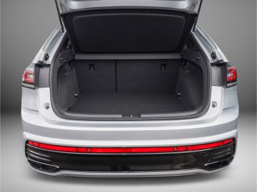 Volkswagen Taigo R-Line Black Style 1.5 TSI DSG Kamera