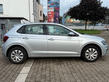 Volkswagen Polo - 4