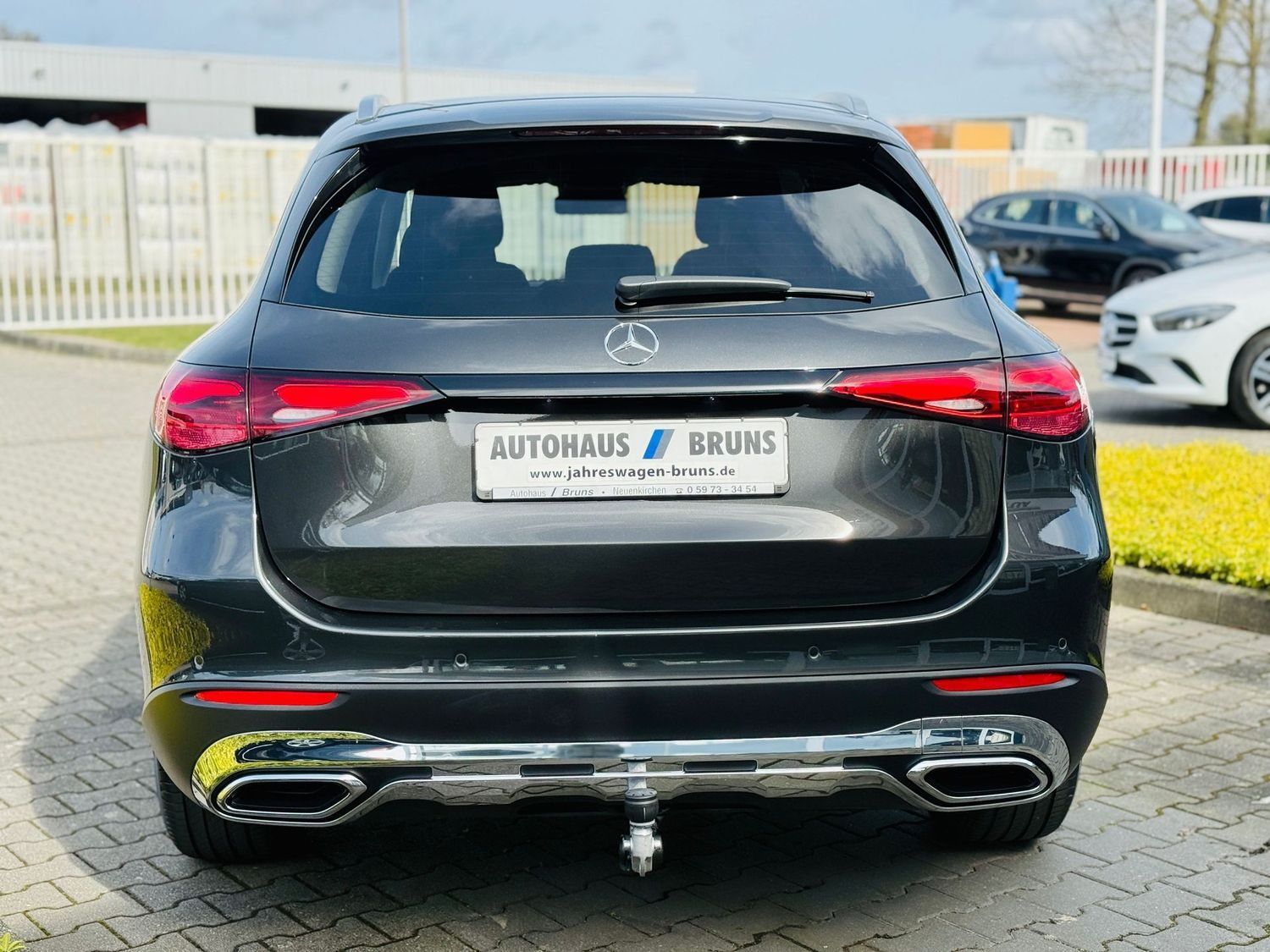 Fahrzeugabbildung Mercedes-Benz GLC 220 d 4M AVANTGARDE, AHK, LED, Navi, RFK, Wi