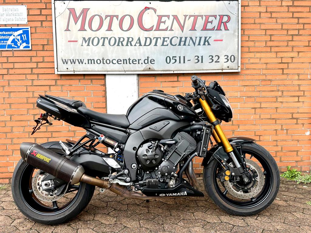 Yamaha FZ 8 N ABS - AKRAPOVIC + WILBERS + viele Extras