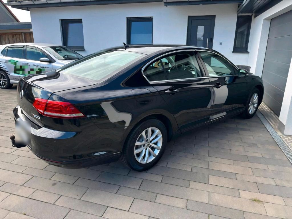 Image of Volkswagen Passat Variant