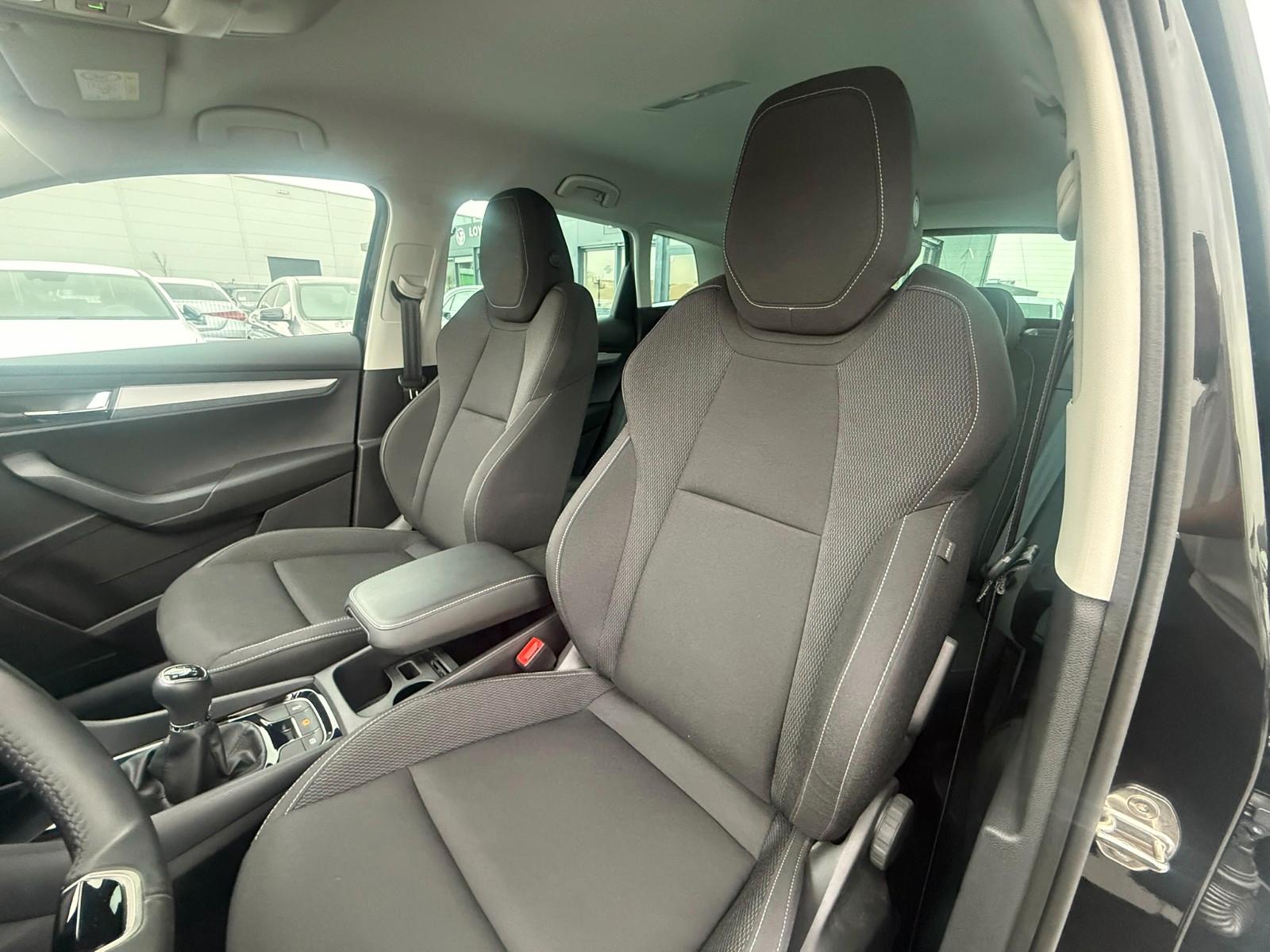 Skoda Karoq Tour*VIRTUAL*LED*ACC*R-KAM*AHK*SPUR-ASSIST, миниатюра 18