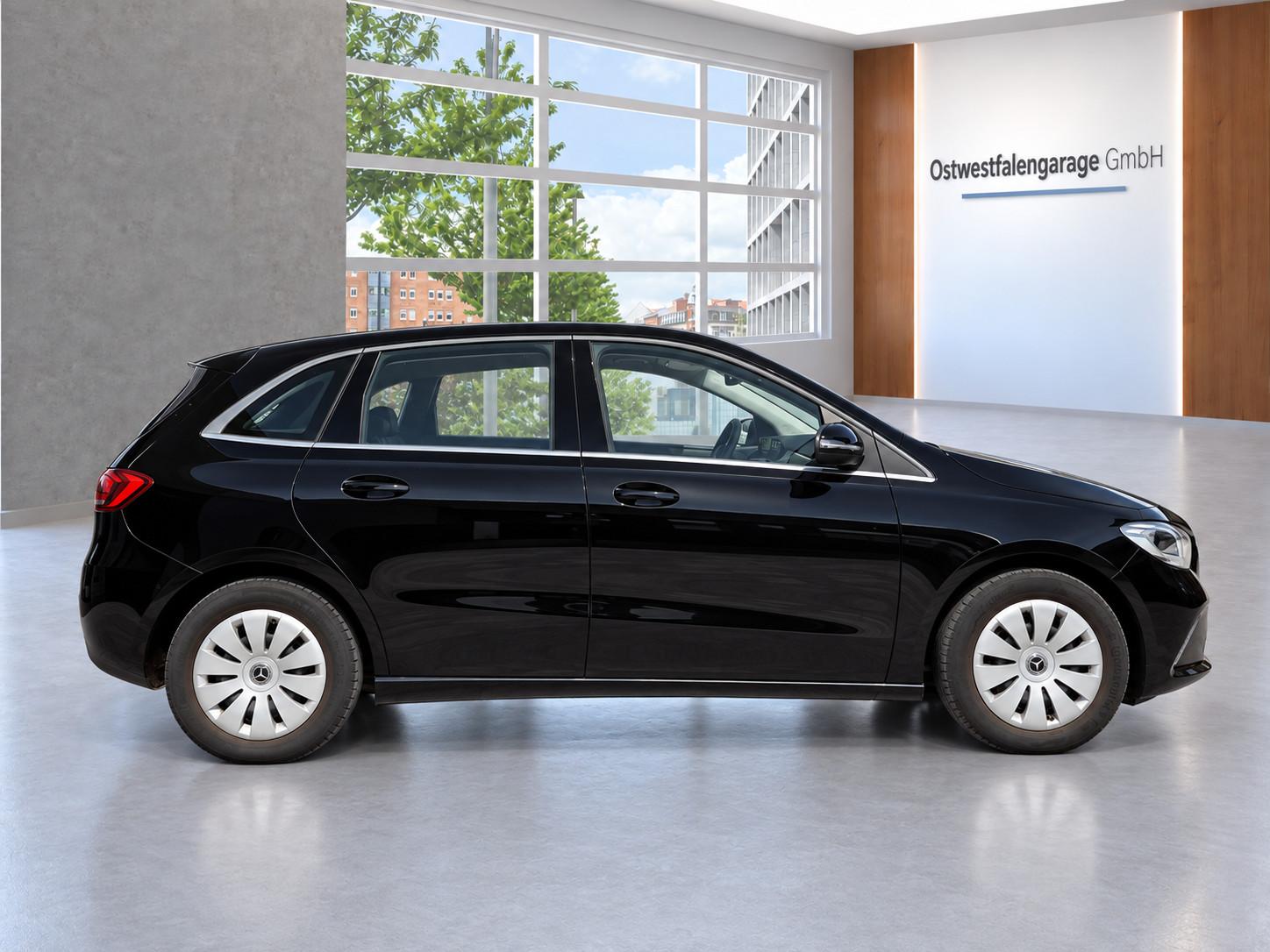 Mercedes-Benz B-Class d (1. Hand, Teilleder), миниатюра 4
