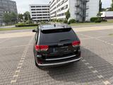 Jeep Grand Cherokee 3.0l V6 MultiJet 184kW Summit...C - Jeep Grand Cherokee: 6.1