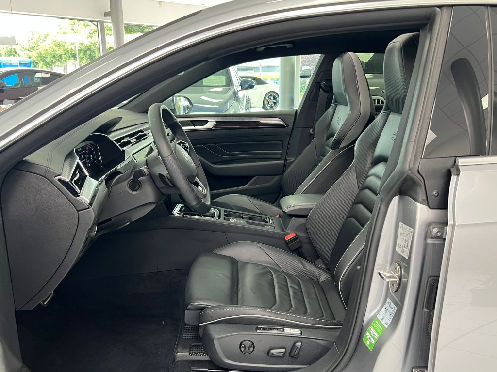 Volkswagen Arteon Shooting Brake 2.0 TSI 4M R-Line PANO*360