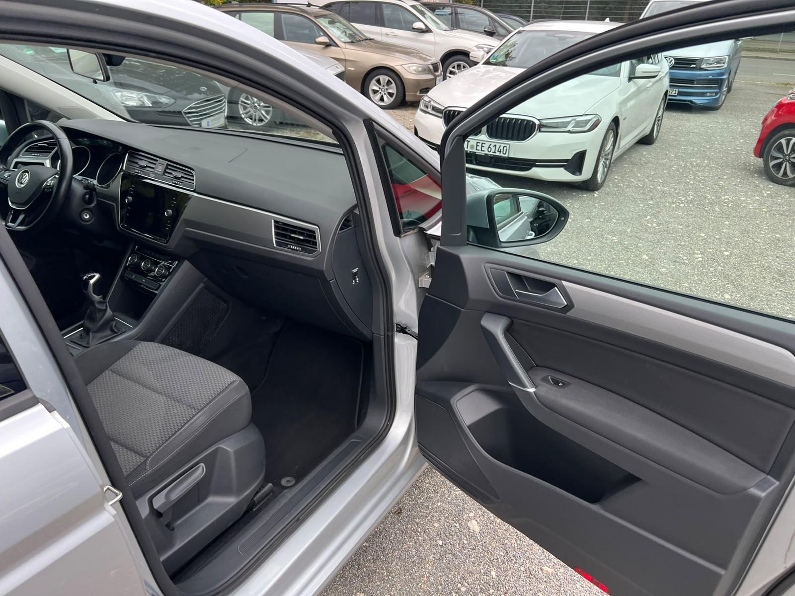 Volkswagen Touran Comfortline BMT/Start-Stop, миниатюра 10