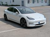 Tesla Model 3 Long Range | 1. Hand | AHK | 8-fach - Tesla Model 3 Gebrauchtwagen in München