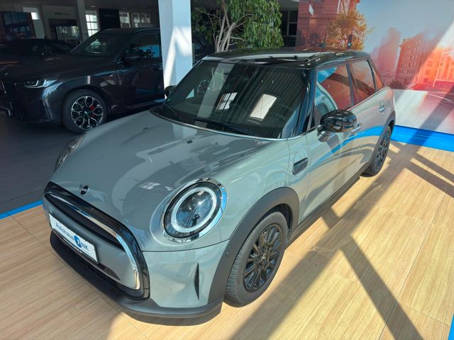 MINI Cooper 5-Türer Aut. Kamera Navi LED Sichtpaket