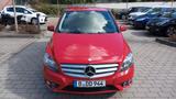 Mercedes-Benz B 180 - Top - TÜV 12/26 - Sitzpaket - Lichtpaket