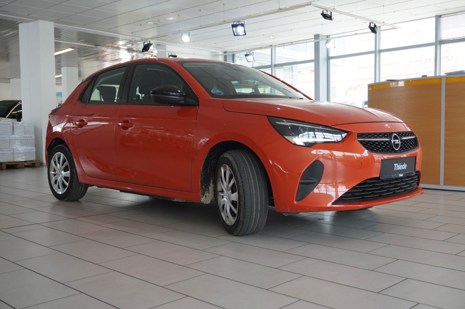Fahrzeugabbildung Opel Corsa-e F EDITION 3-PHASIG NAVI/VIRT./SPORT/DAB+